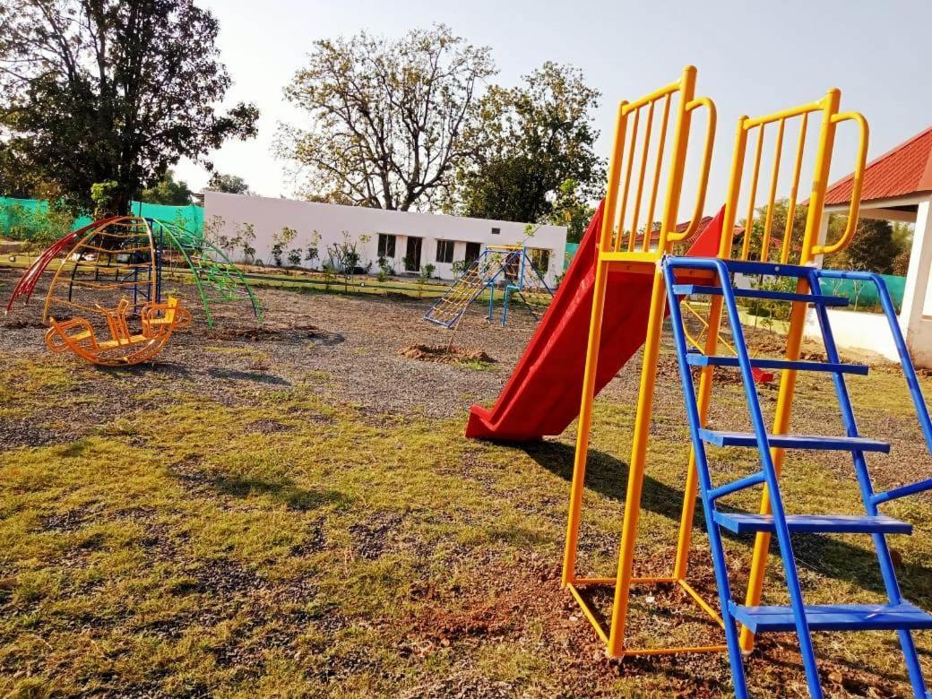 The Infinity Pench Resort Khawāsa Exterior foto